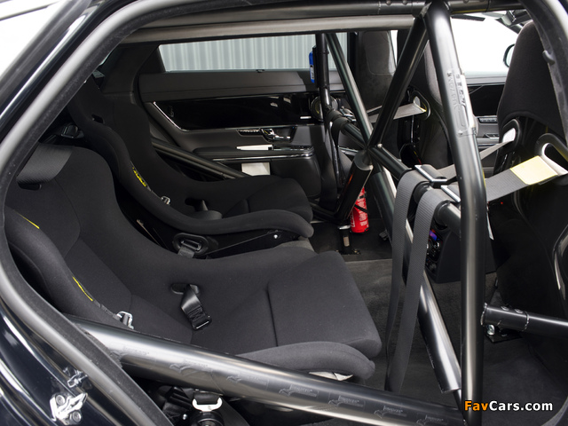 Jaguar XJ Supersport Nurburgring Taxi (X351) 2012 pictures (640 x 480)