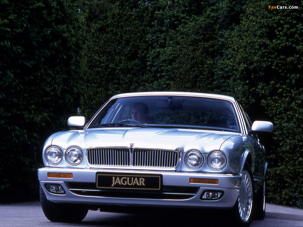 Photos of Jaguar XJ12 (X305) 1994–97 (1024 x 768)
