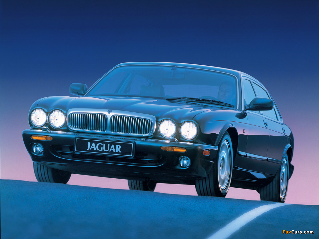 Photos of Jaguar XJ8 (X300) 1997–2003 (1024 x 768)