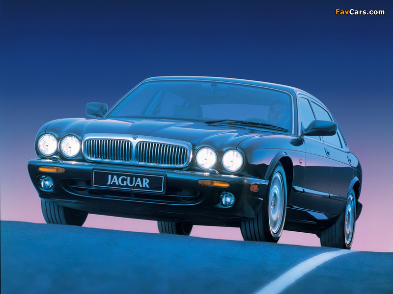 Photos of Jaguar XJ8 (X300) 1997–2003 (800 x 600)