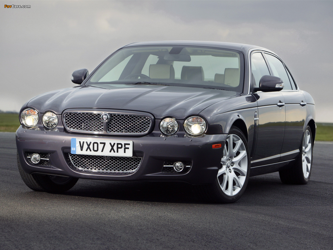 Photos of Jaguar XJ Sovereign (X358) 2007–09 (1280 x 960)