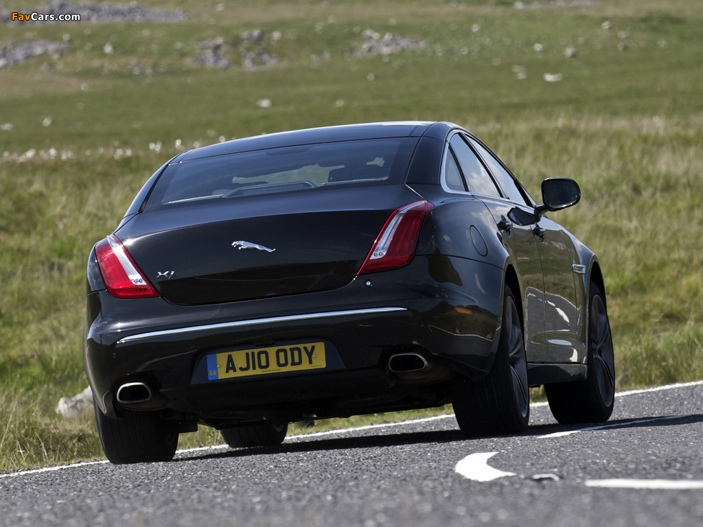 Photos of Jaguar XJ UK-spec (X351) 2009 (1024 x 768)