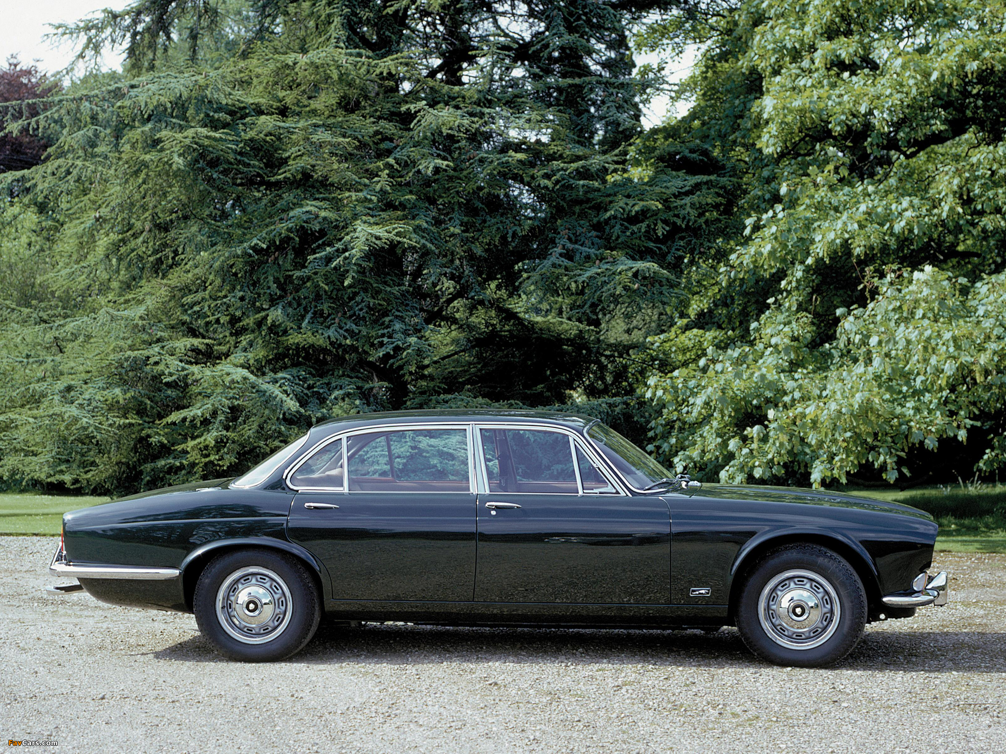 Pictures of Jaguar XJ6 (Series I) 1968–73 (2048 x 1536)