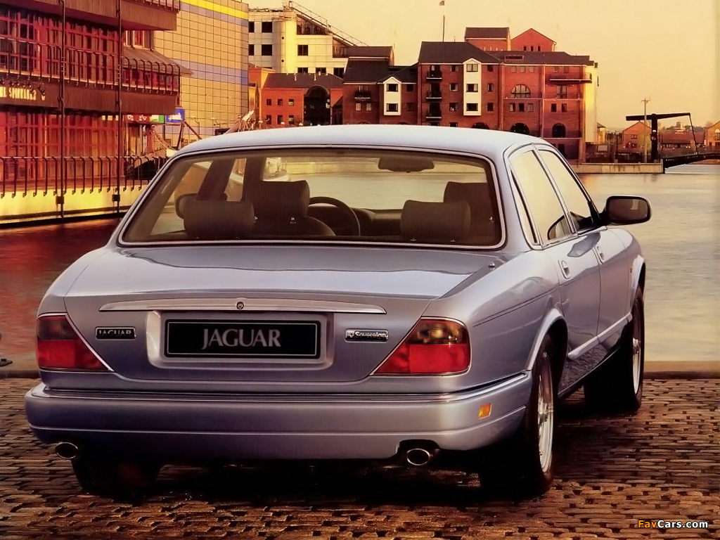 Pictures of Jaguar Sovereign (X300) 1994–97 (1024 x 768)