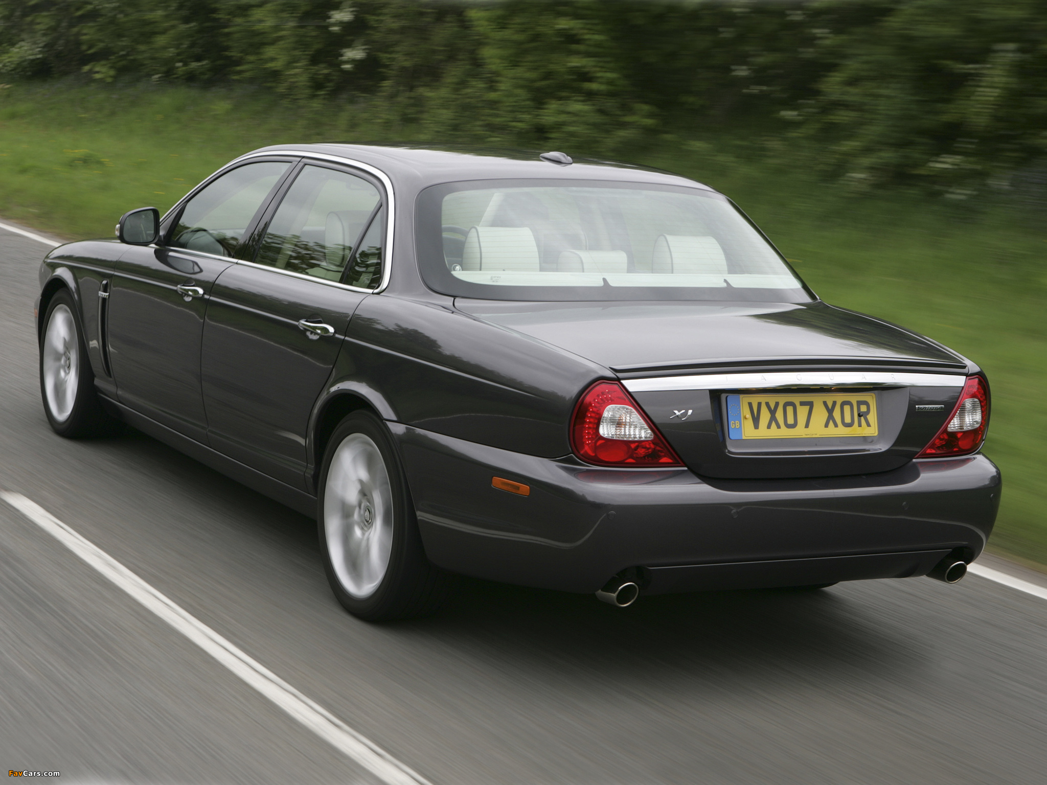 Pictures of Jaguar XJ Sovereign (X358) 2007–09 (2048 x 1536)