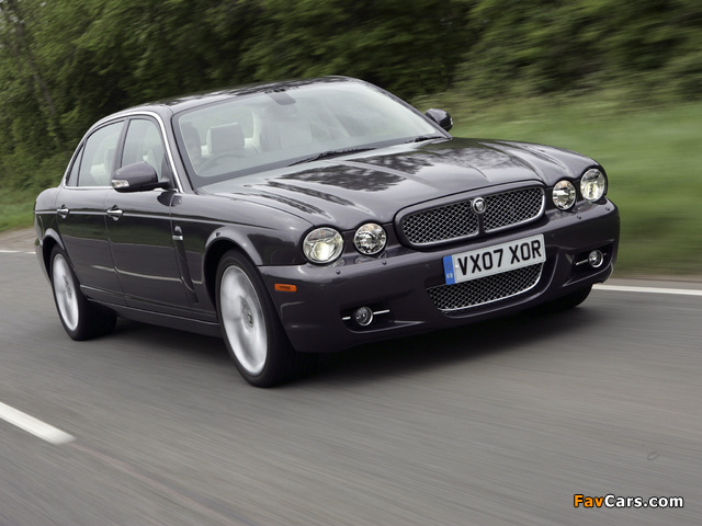 Pictures of Jaguar XJ Sovereign (X358) 2007–09 (640 x 480)