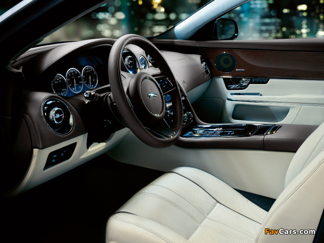 Pictures of Jaguar XJ (X351) 2009–15 (640 x 480)