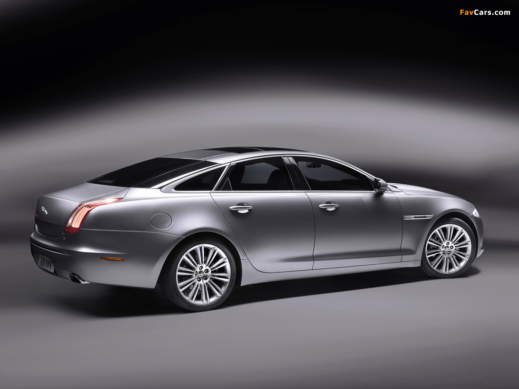 Pictures of Jaguar XJ (X351) 2009–15 (1024 x 768)