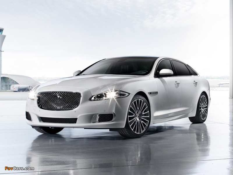 Pictures of Jaguar XJ Ultimate (X351) 2012 (800 x 600)