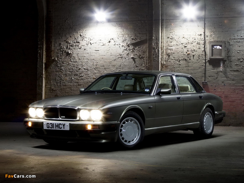 Jaguar XJR (XJ40) 1988–94 wallpapers (800 x 600)