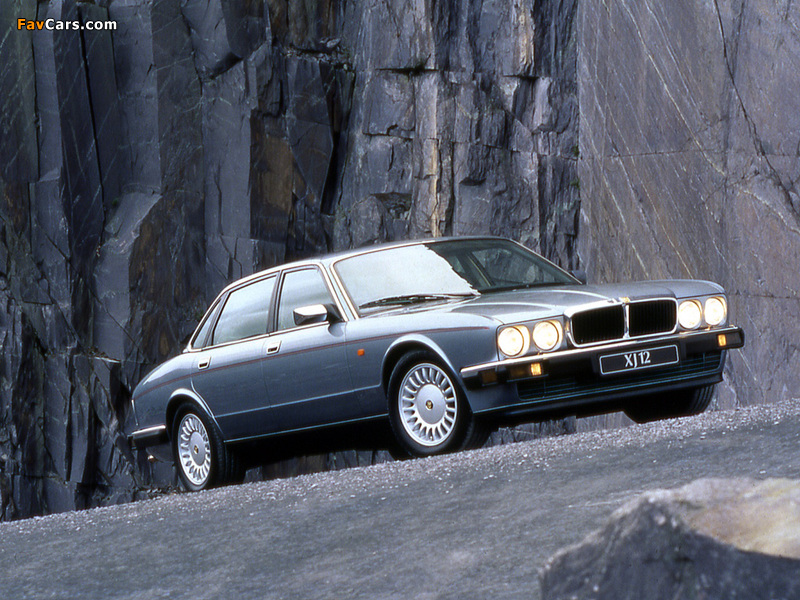 Jaguar XJ12 (XJ81) 1993–94 wallpapers (800 x 600)