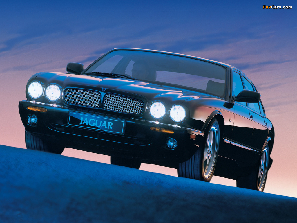 Jaguar XJR (X308) 1997–2003 wallpapers (1024 x 768)