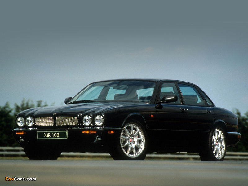 Jaguar XJR 100 (X308) 2002 wallpapers (800 x 600)