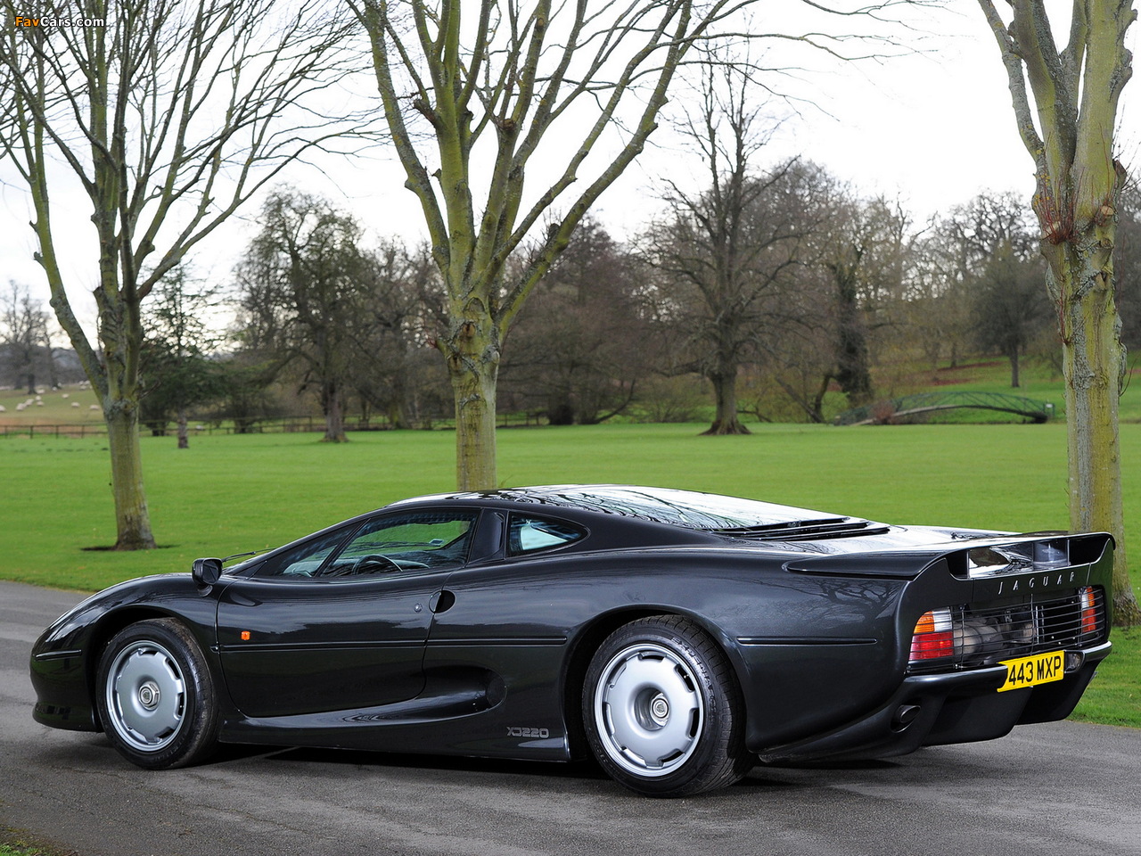 Images of Jaguar XJ220 1992–94 (1280 x 960)