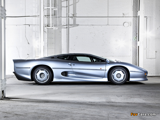 Jaguar XJ220 UK-spec 1992–94 images (640 x 480)