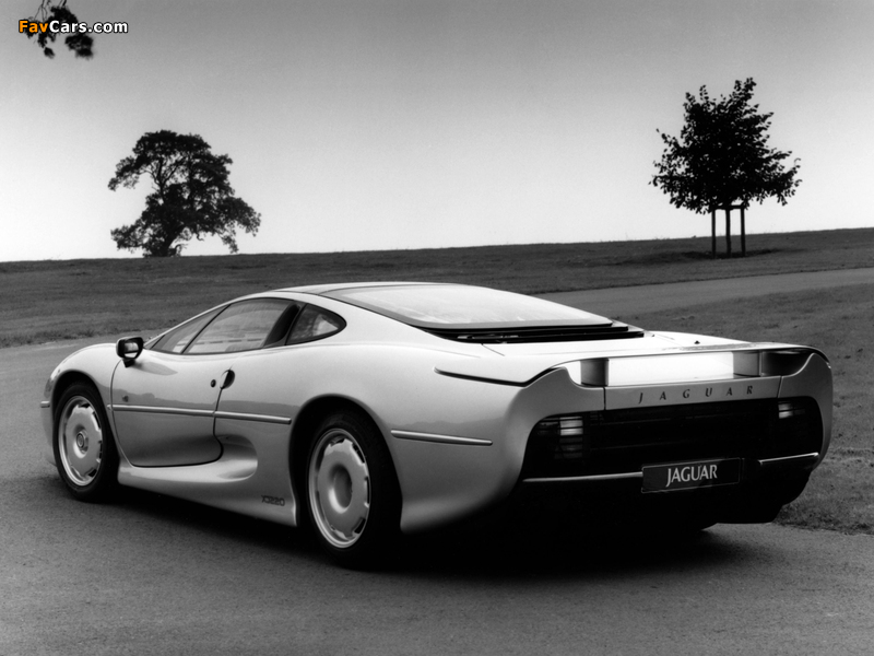 Jaguar XJ220 UK-spec 1992–94 photos (800 x 600)