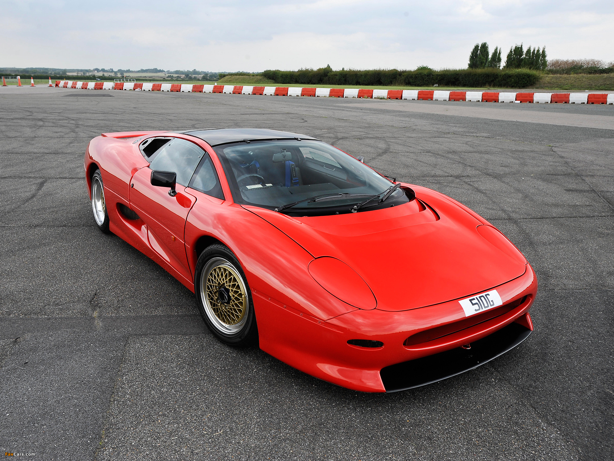 Pictures of Jaguar XJ220 Prototype 1990 (2048 x 1536)