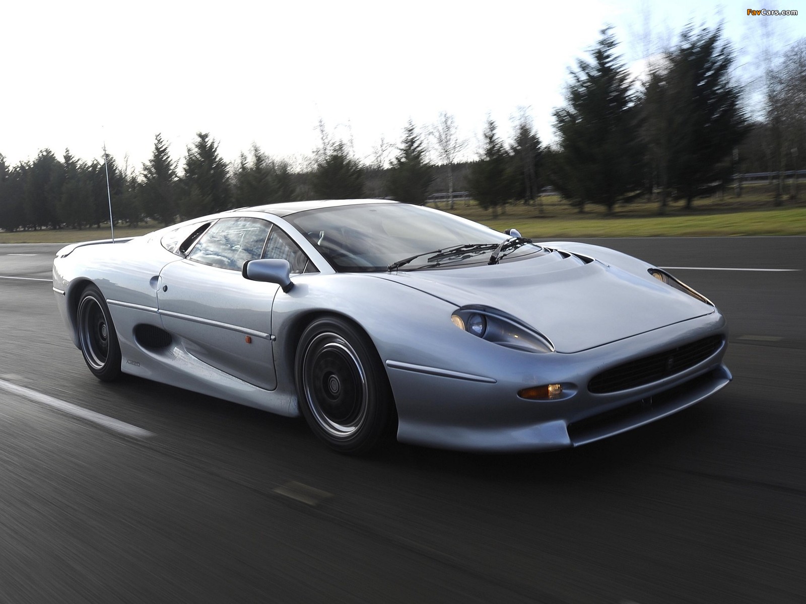 Jaguar XJ220 Pre-production Test Car (Chassis #004) wallpapers (1600 x 1200)