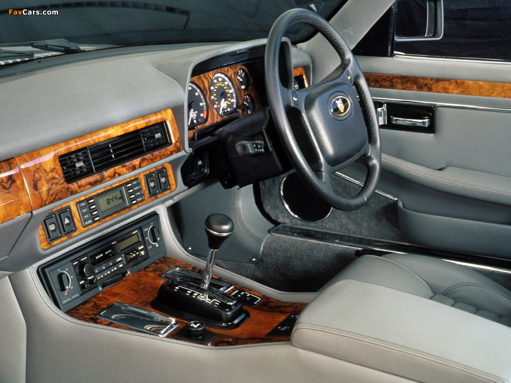 Jaguar XJR-S 6.0 by JaguarSport 1989–93 wallpapers (1024 x 768)