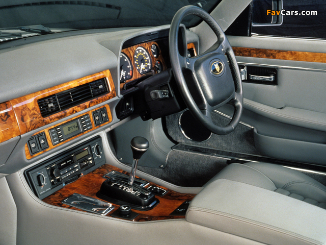 Jaguar XJR-S 6.0 by JaguarSport 1989–93 wallpapers (640 x 480)