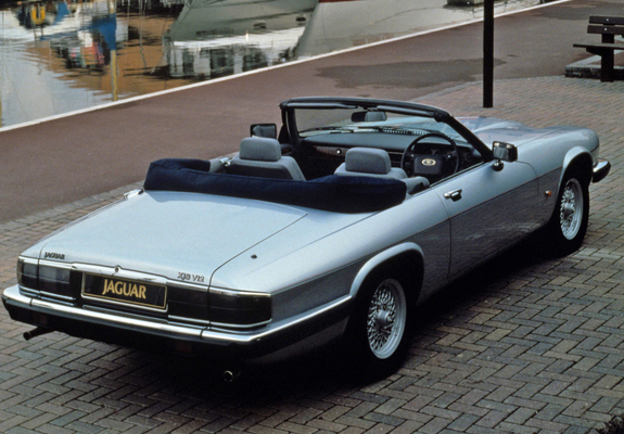 Jaguar XJS Convertible 1991–96 pictures