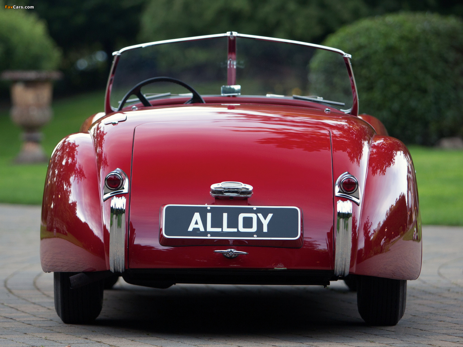 Images of Jaguar XK120 Alloy Roadster 1948–50 (1600 x 1200)