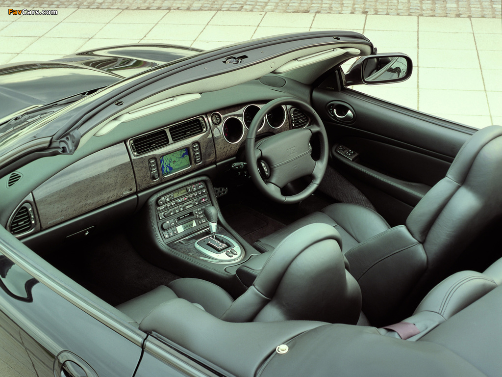 Images of Jaguar XKR 100 Convertible 2002 (1024 x 768)