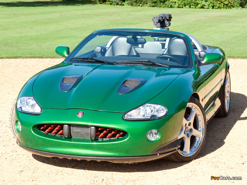 Images of Jaguar XKR Convertible 007 Die Another Day 2002 (800 x 600)