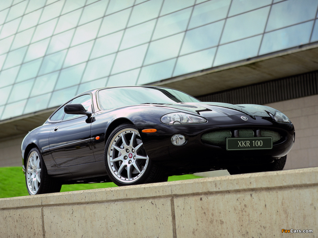Images of Jaguar XKR 100 Coupe 2002 (1024 x 768)