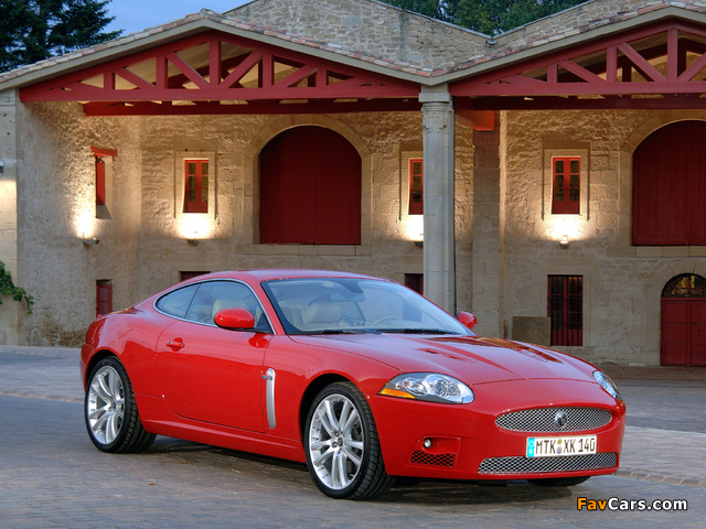 Images of Jaguar XKR Coupe 2007–09 (640 x 480)