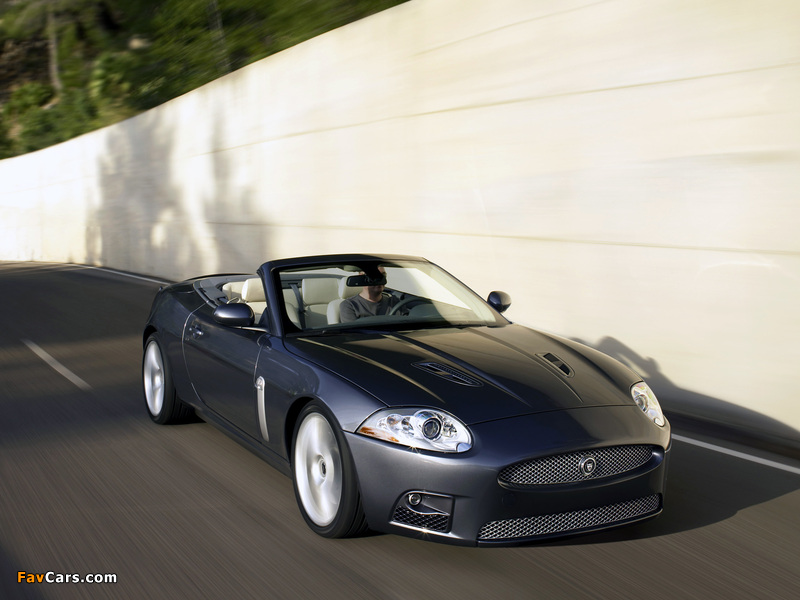 Images of Jaguar XKR Convertible 2007–09 (800 x 600)