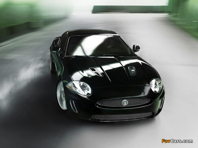 Images of Jaguar XKR Coupe 2009–11 (640 x 480)