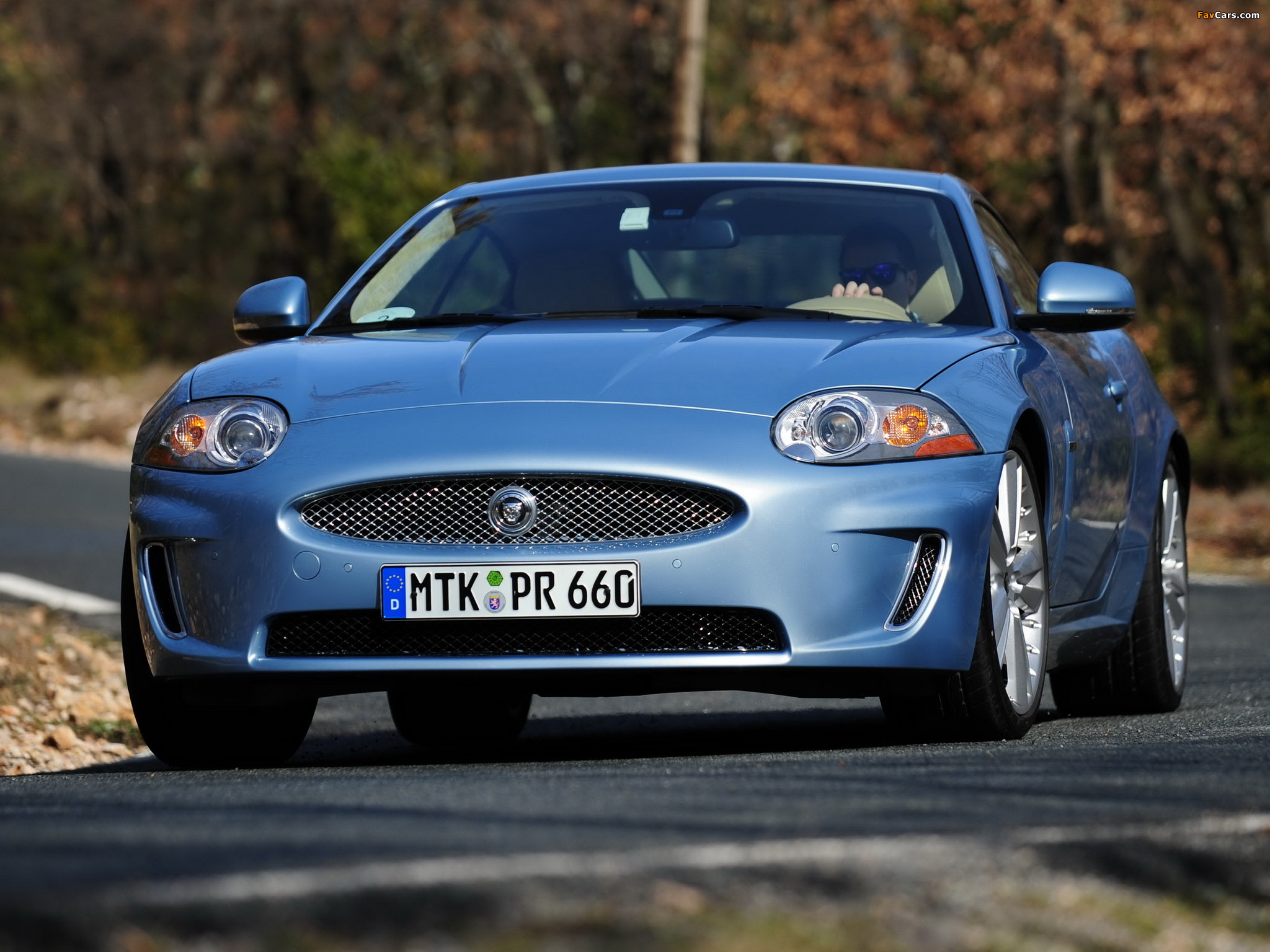 Images of Jaguar XK Coupe 2009–11 (2048 x 1536)