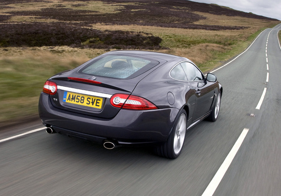 Images of Jaguar XK Coupe UK-spec 2009–11