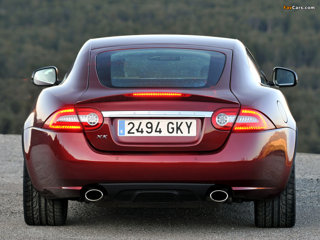 Images of Jaguar XK Coupe 2009–11 (1024 x 768)