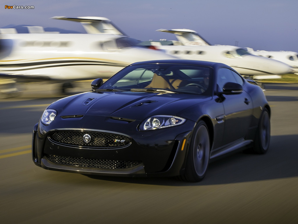 Images of Jaguar XKR-S US-spec 2011 (1024 x 768)