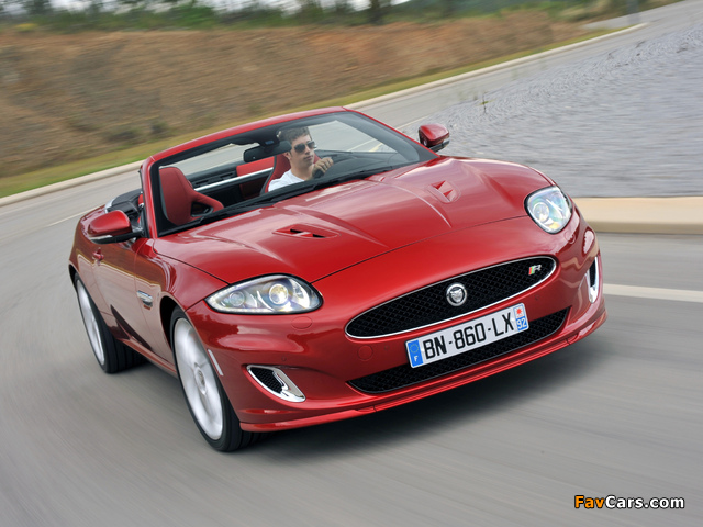 Images of Jaguar XKR Convertible 2011 (640 x 480)