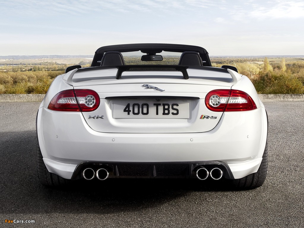 Images of Jaguar XKR-S Convertible UK-spec 2011 (1024 x 768)