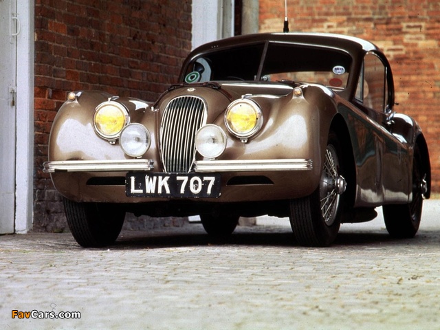 Jaguar XK120 Fixed Head Coupe UK-spec 1951–54 pictures (640 x 480)