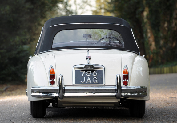 Jaguar XK150 Drophead Coupe UK-spec 1958–61 pictures