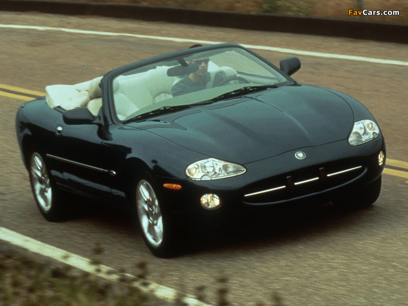 Jaguar XK8 Convertible 1996–2002 images (800 x 600)