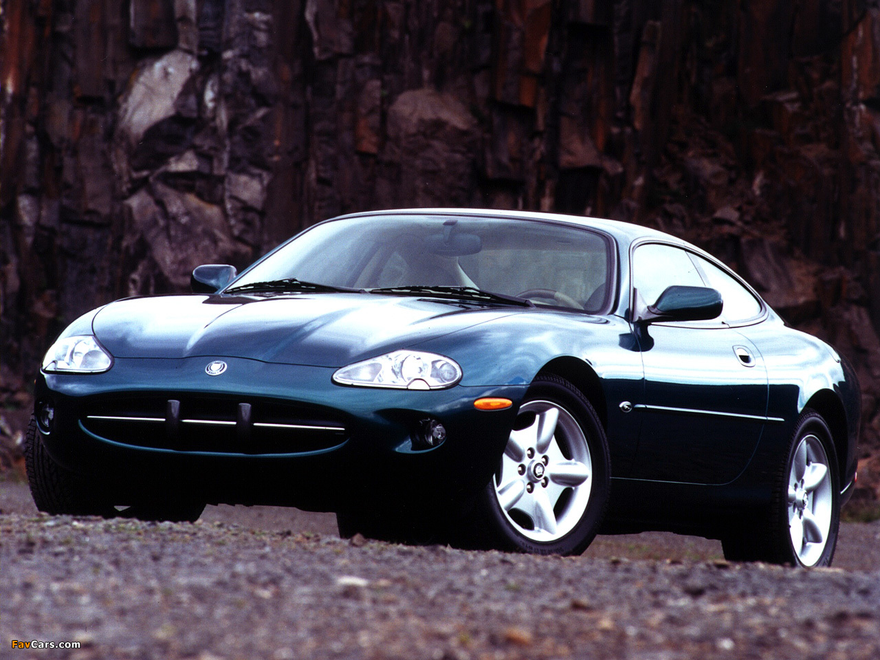 Jaguar XK8 Coupe 1996–2002 photos (1280 x 960)