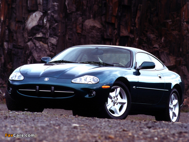 Jaguar XK8 Coupe 1996–2002 photos (640 x 480)