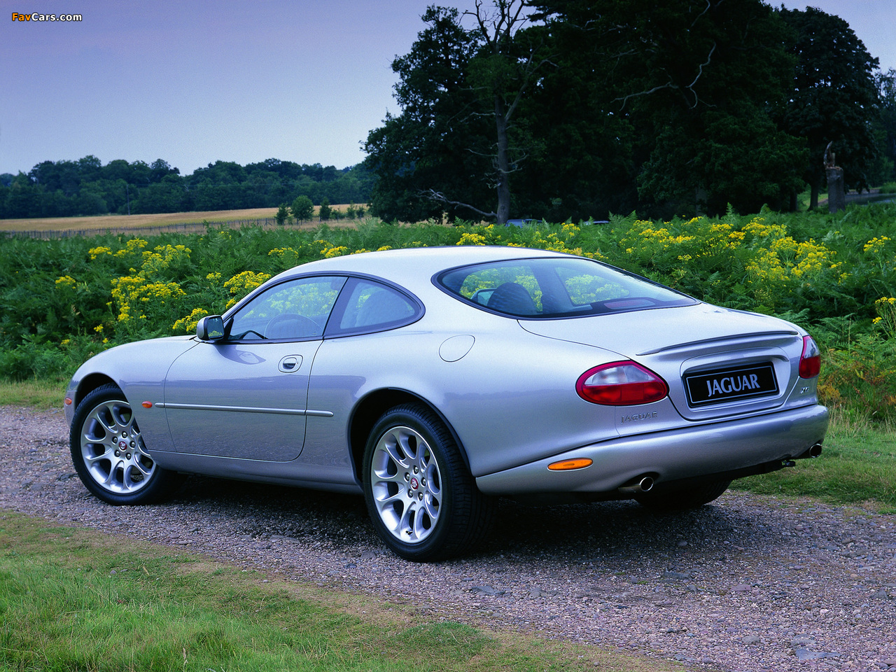 Jaguar XKR Coupe 1998–2002 pictures (1280 x 960)