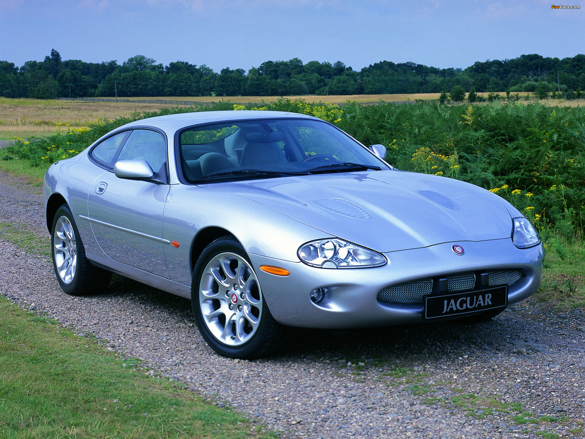 Jaguar XKR Coupe 1998–2002 pictures (2048 x 1536)