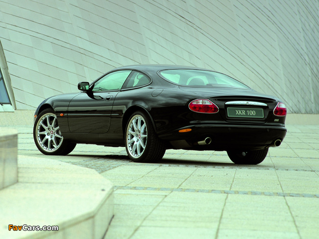 Jaguar XKR 100 Coupe 2002 photos (640 x 480)