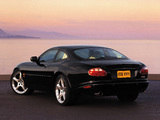 Jaguar XKR Coupe 2003–04 pictures