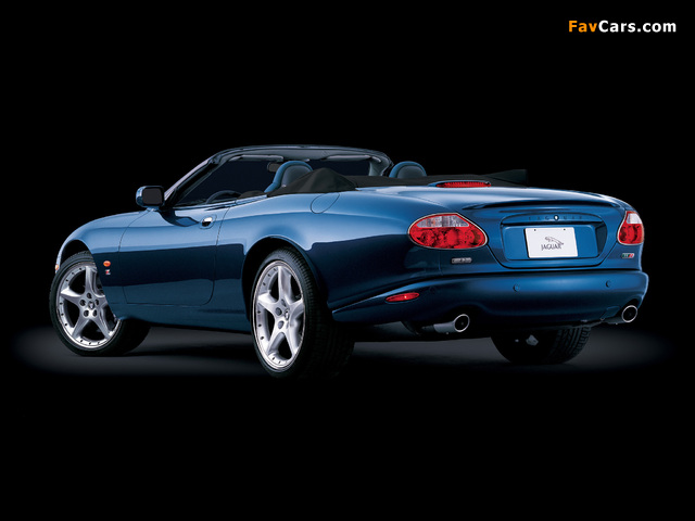 Jaguar XKR Portfolio Convertible 2004 images (640 x 480)