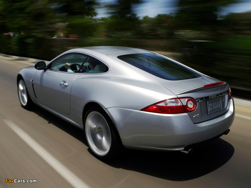 Jaguar XK Coupe US-spec 2006–09 images (800 x 600)