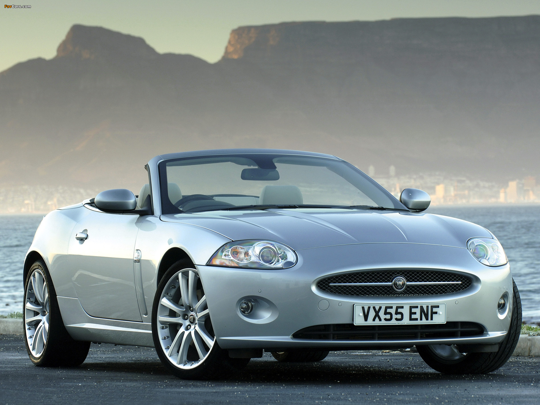 Jaguar XK Convertible 2006–09 images (2048 x 1536)